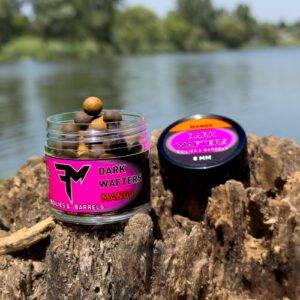 feedermánia dark wafters boilies & barrels 8mm mango