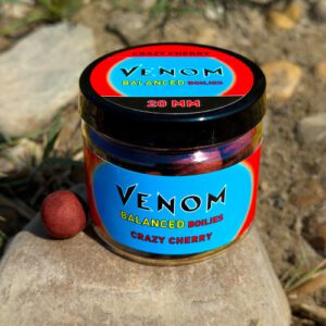 feedermánia venom balanced boilies crazy cherry 20 mm