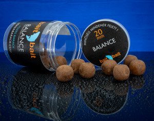 baitbait tüzes barack balanszírozott horogcsali 30mm / kiszerelés: 250g